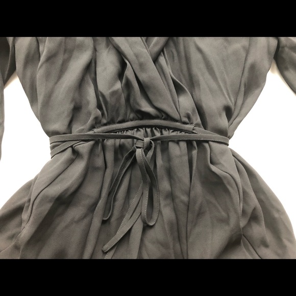 Modest LBD - Picture 6 of 6